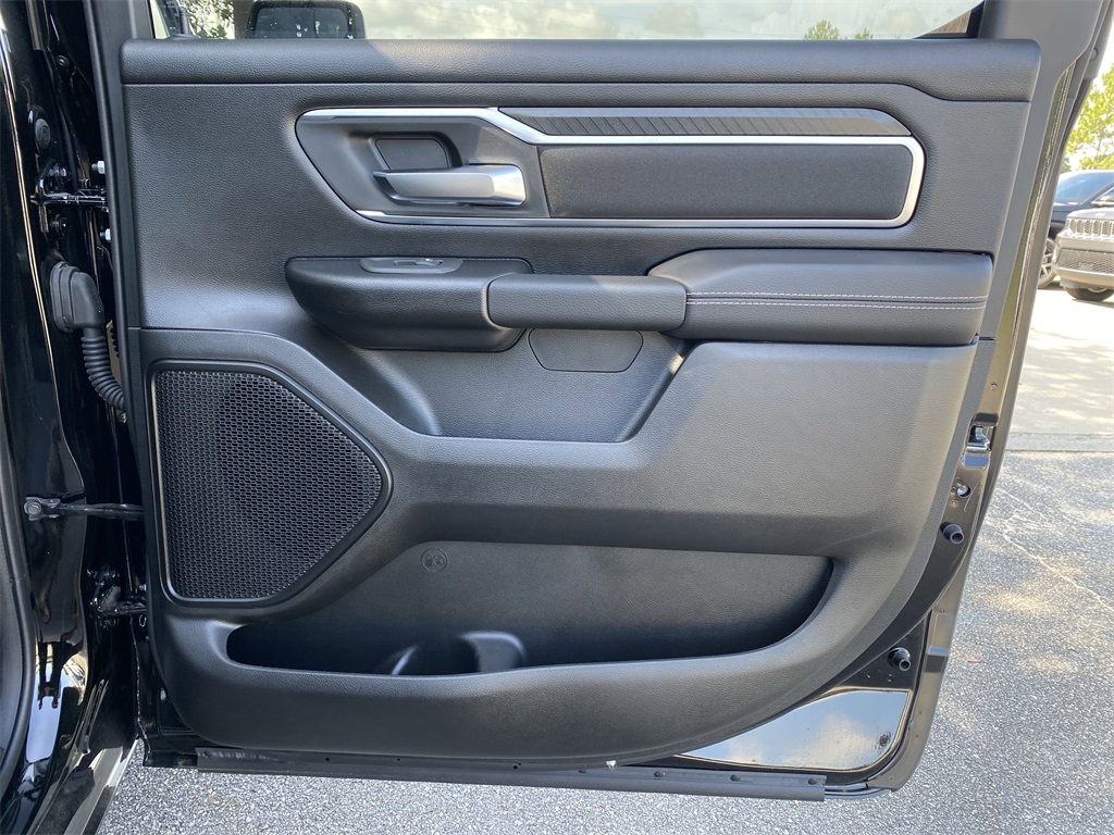 2025 Ram 1500 Big Horn Lone Star photo 28