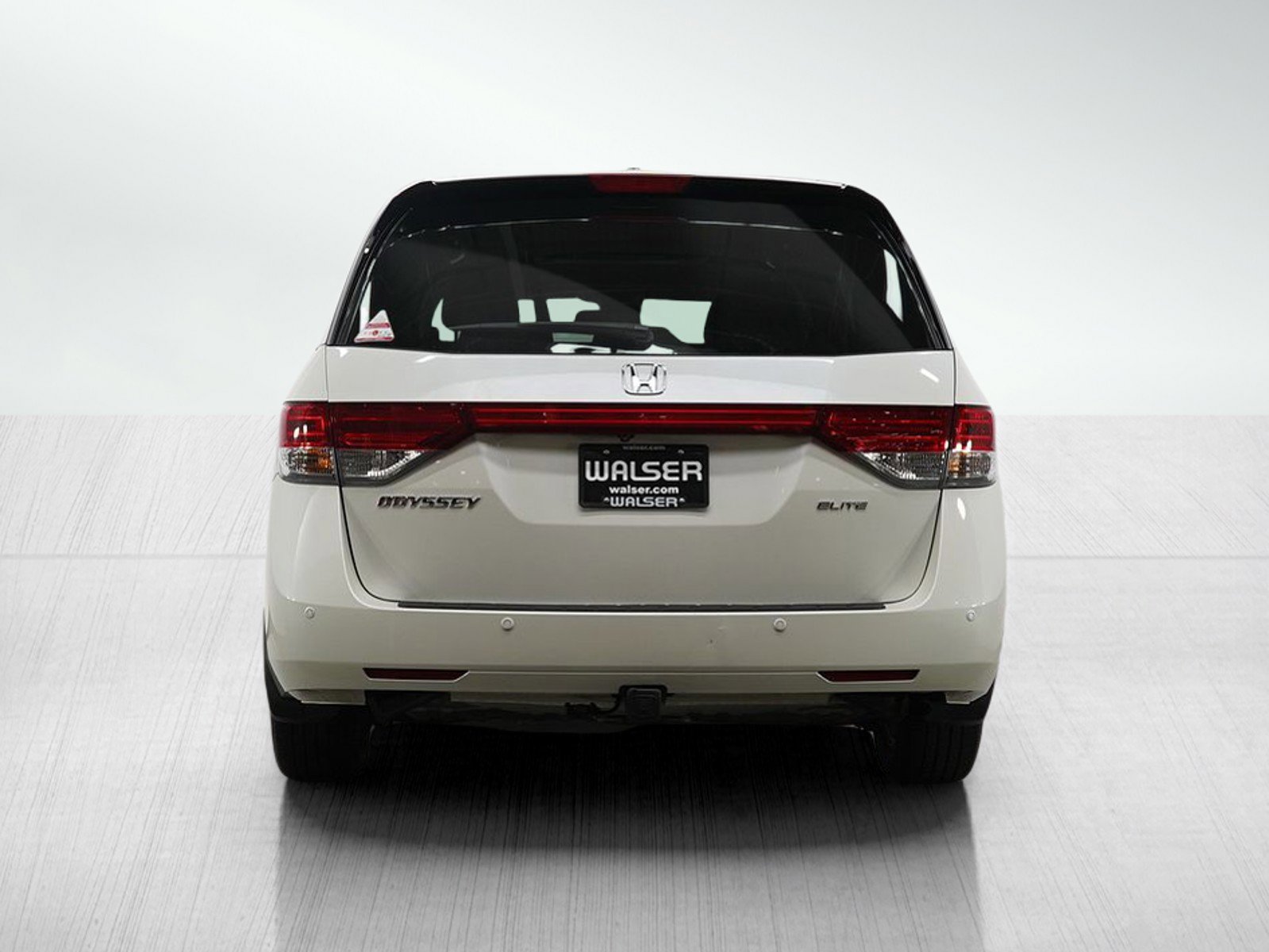 2017 Honda Odyssey Elite photo 4
