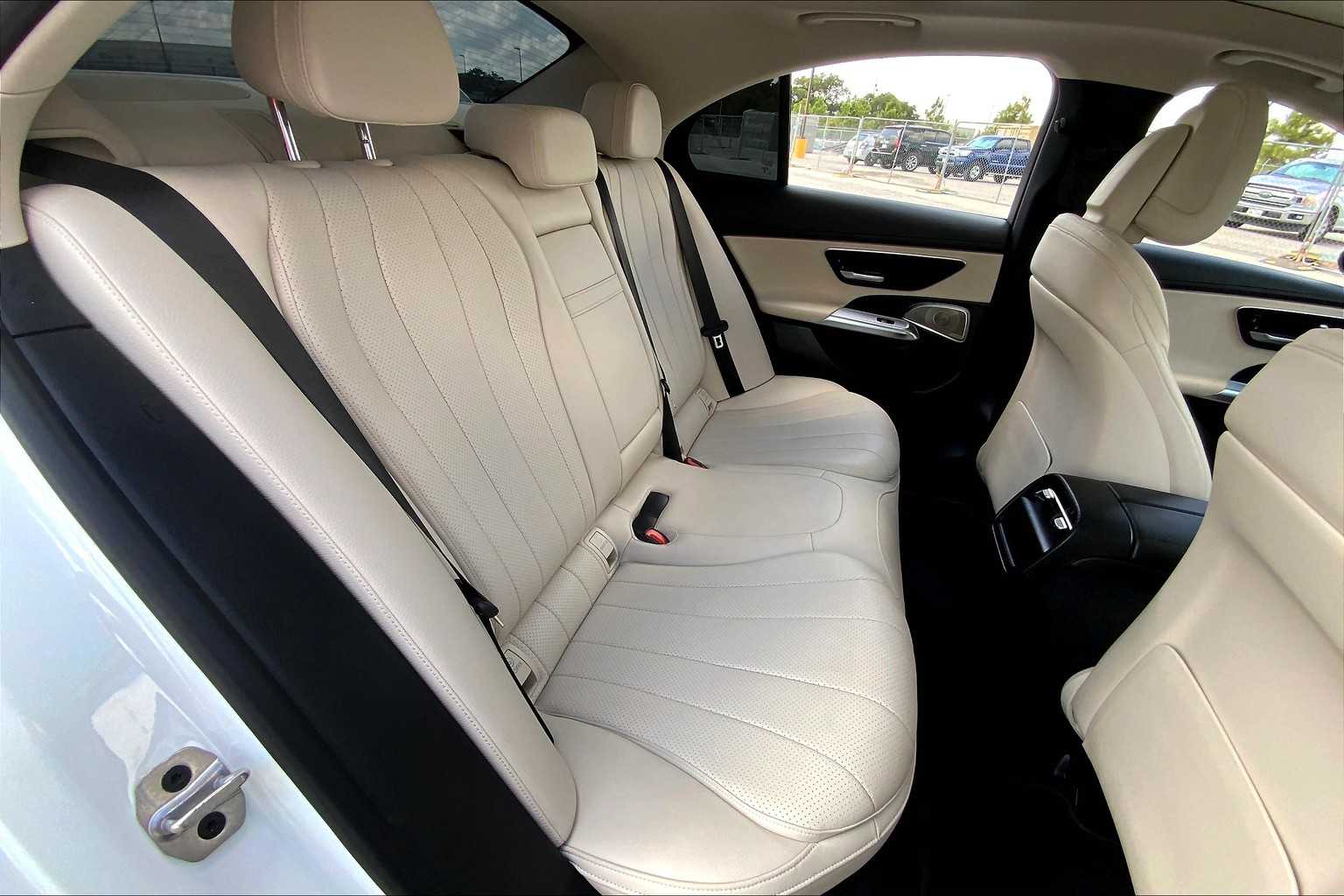 2024 Mercedes Benz E 350 4MATIC Sedan photo 18