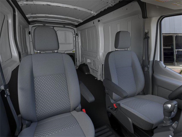 2025 Ford Transit photo 5