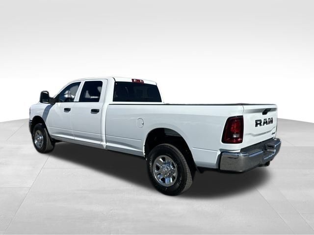 2026 Ram 2500 Tradesman photo 4