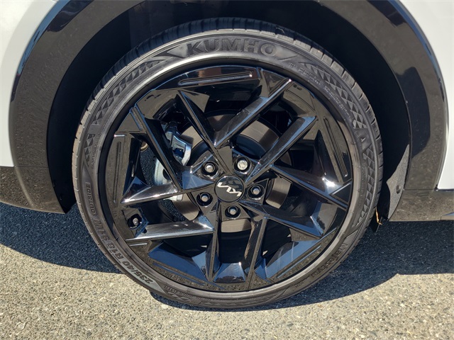 2025 Kia K4 GT-Line Turbo photo 6