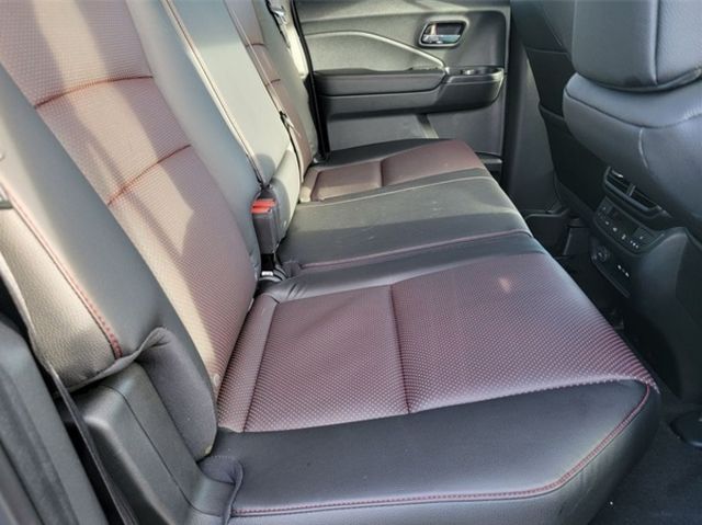 2025 Honda Ridgeline Black Edition photo 12