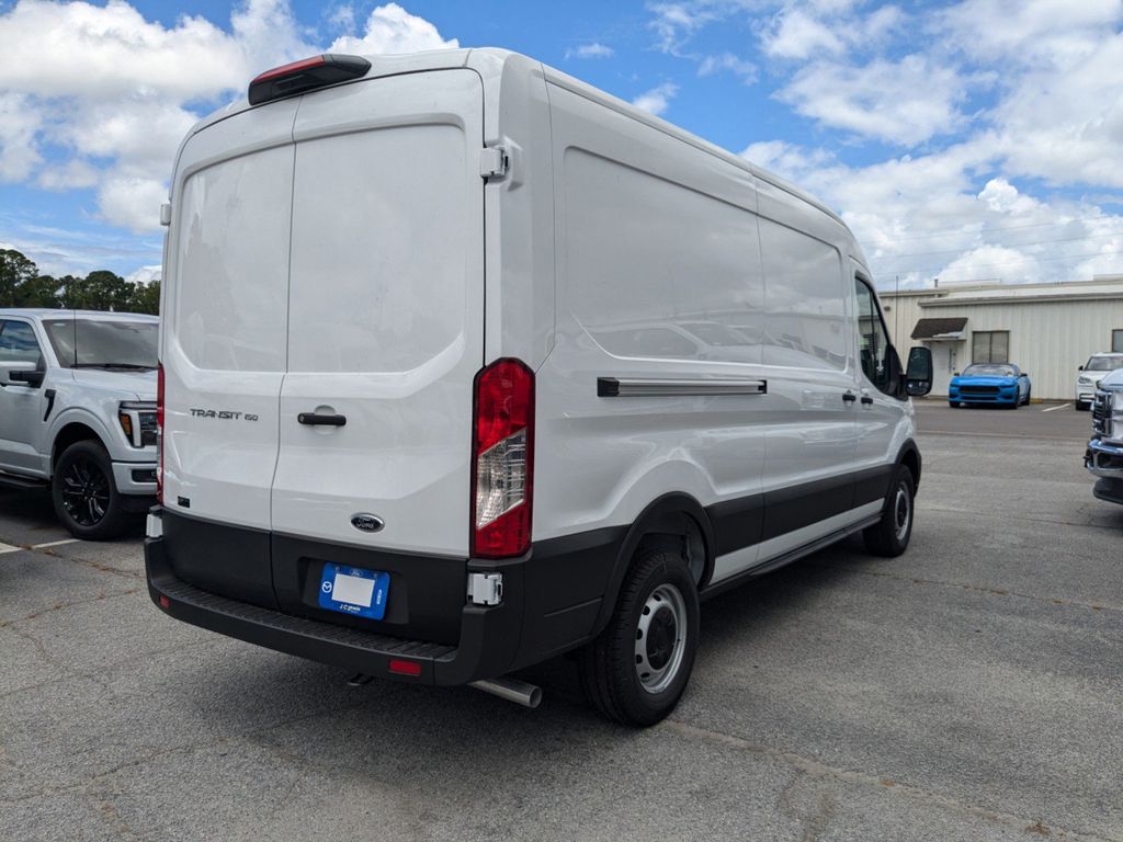 2025 Ford Transit photo 4