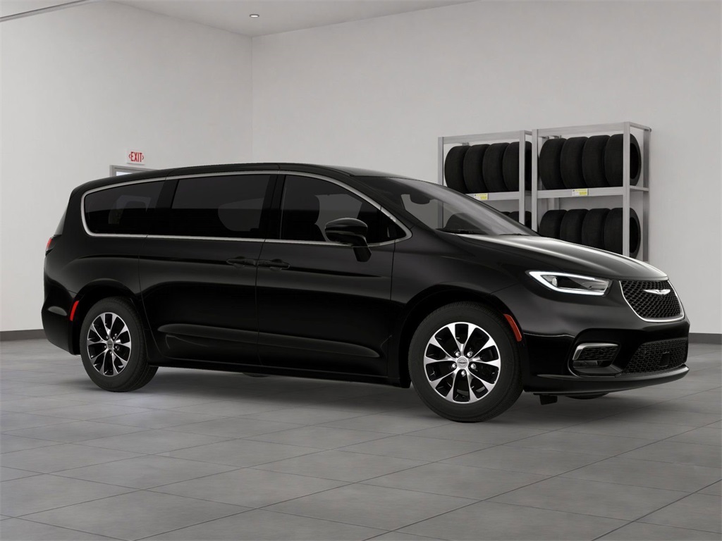 2026 Chrysler Pacifica photo 6