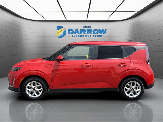 2023 Kia Soul LX photo 2