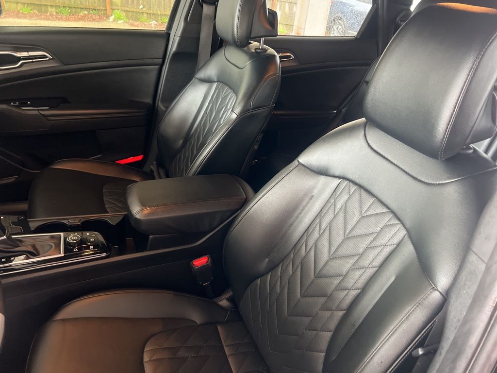 2023 Kia Sportage X-Line photo 5