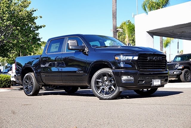 New 2026 Diamond Black Crystal Pearl-Coat Exterior Paint RAM Laramie image 2