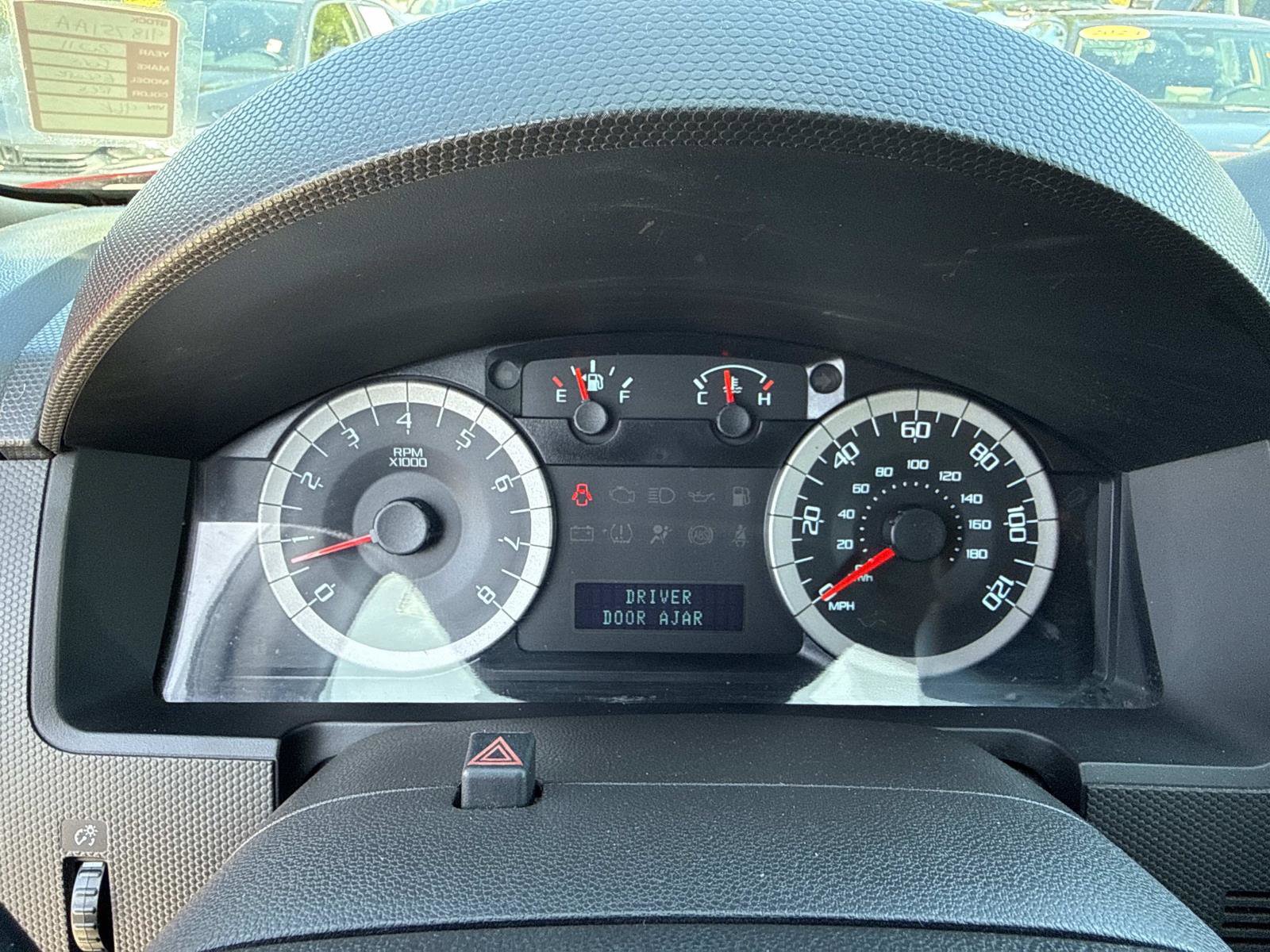 2011 Ford Escape Limited photo 28