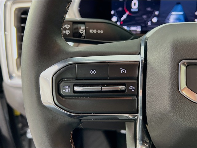 2024 Gmc Canyon Denali photo 12