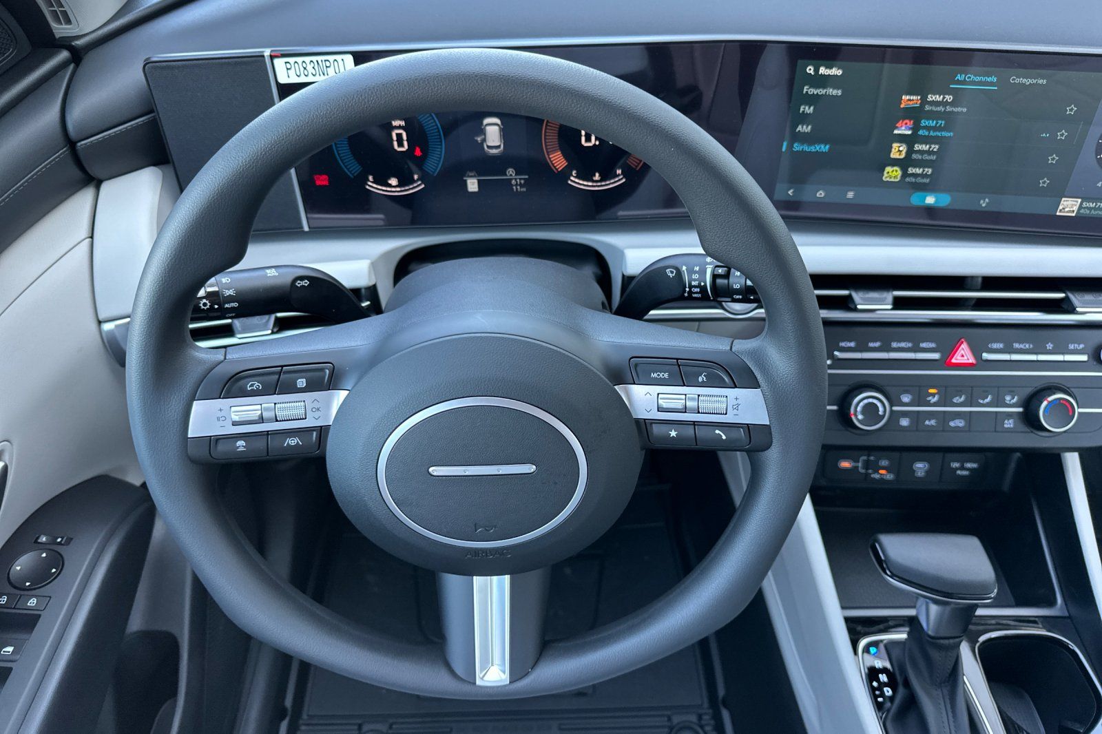 2025 Hyundai Tucson SE photo 13