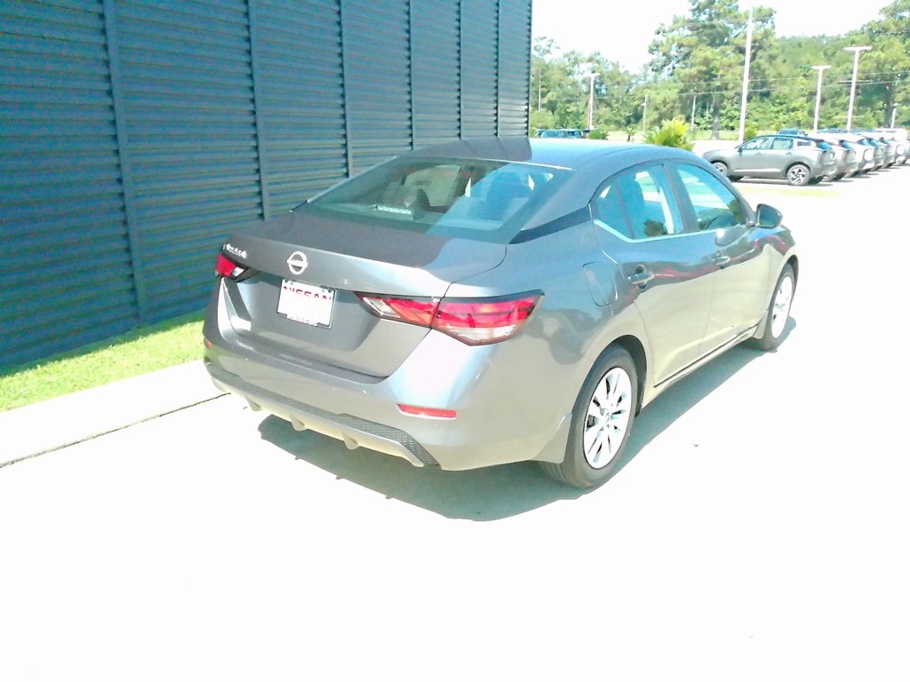 2025 Nissan Sentra S photo 2