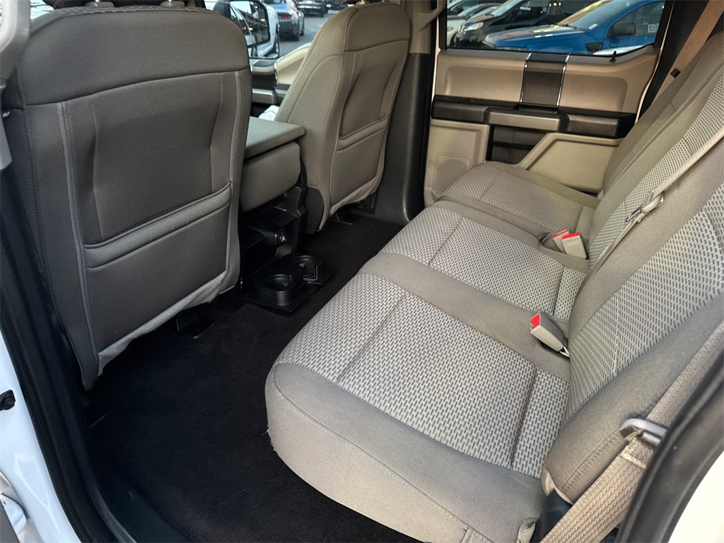 2019 Ford F-150 XLT photo 20