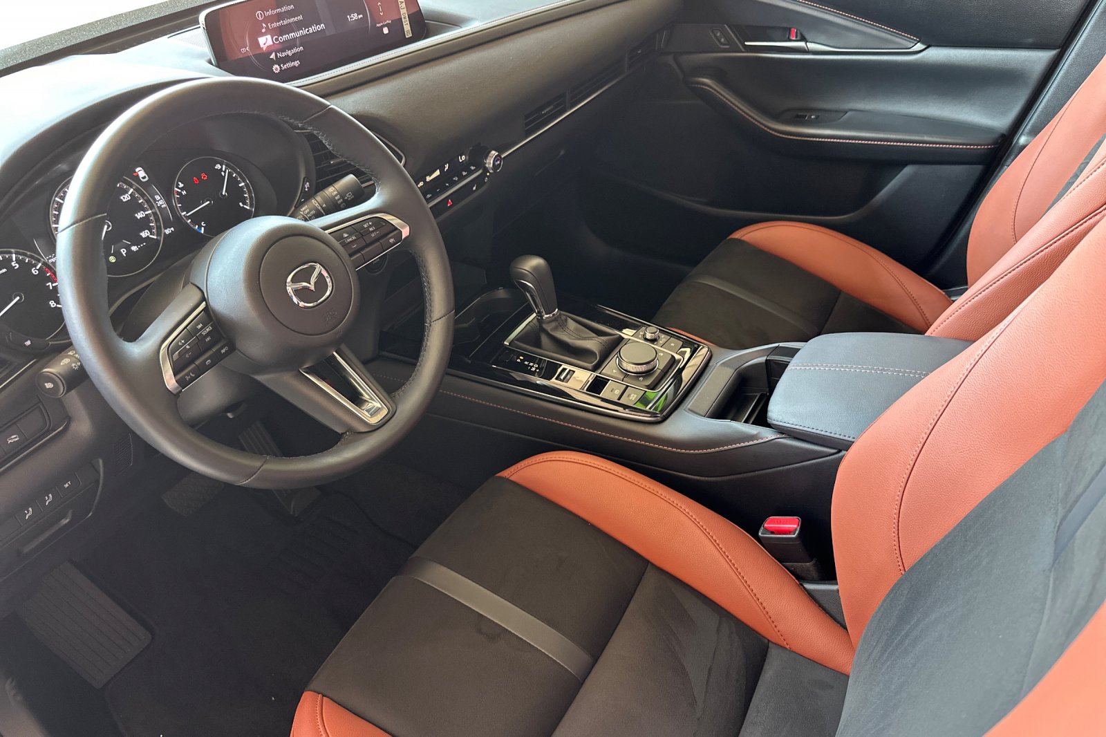 2024 Mazda CX-30 2.5 Carbon Turbo photo 7