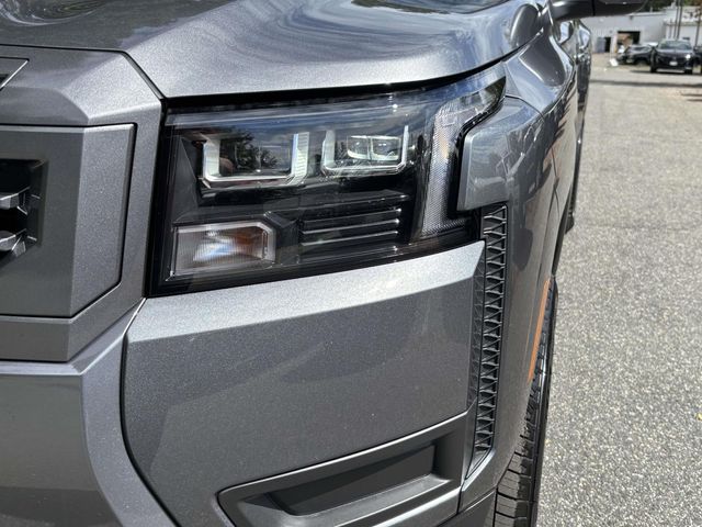 2026 Nissan Frontier SV photo 8