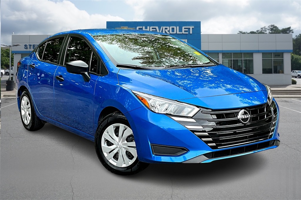 2024 Nissan Versa 1.6 S photo 3