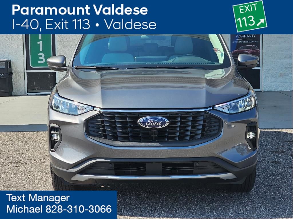 2024 Ford Escape Base photo 3