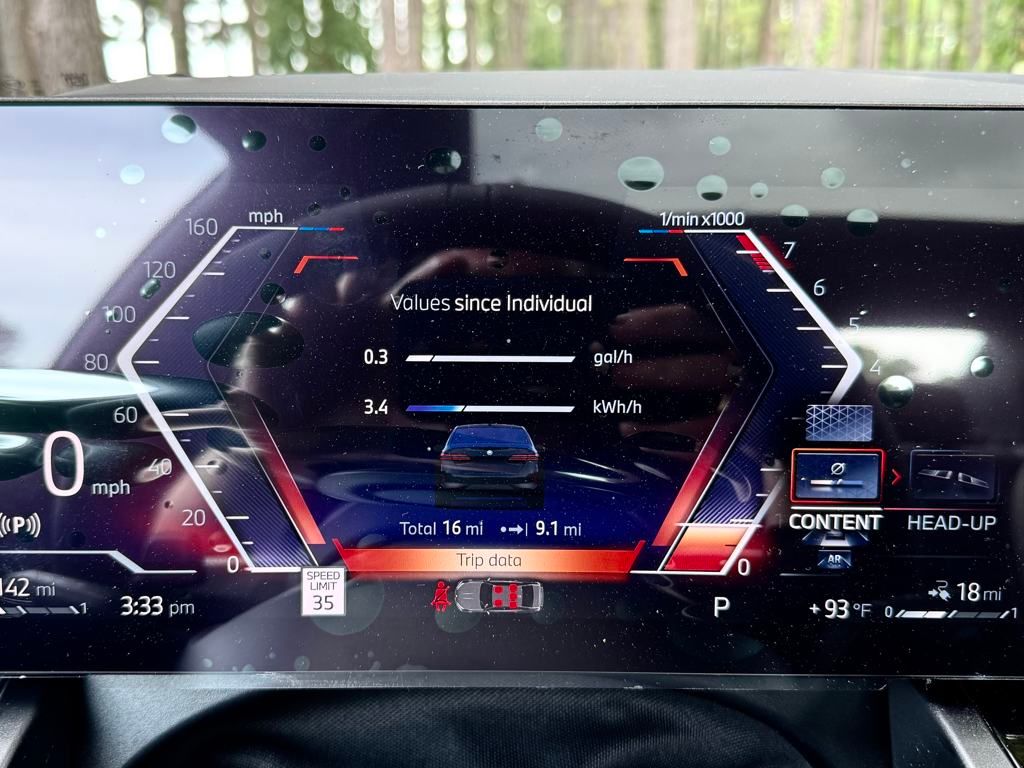 2026 Bmw 550e xDrive photo 24