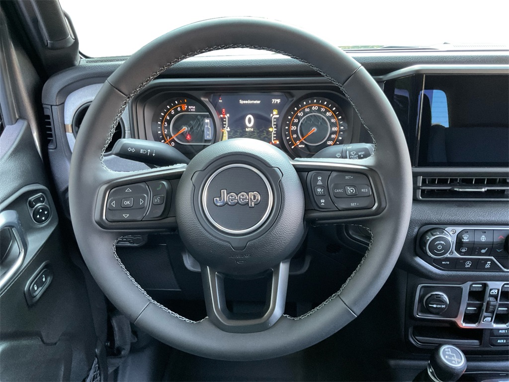2025 Jeep Gladiator Sport S photo 17