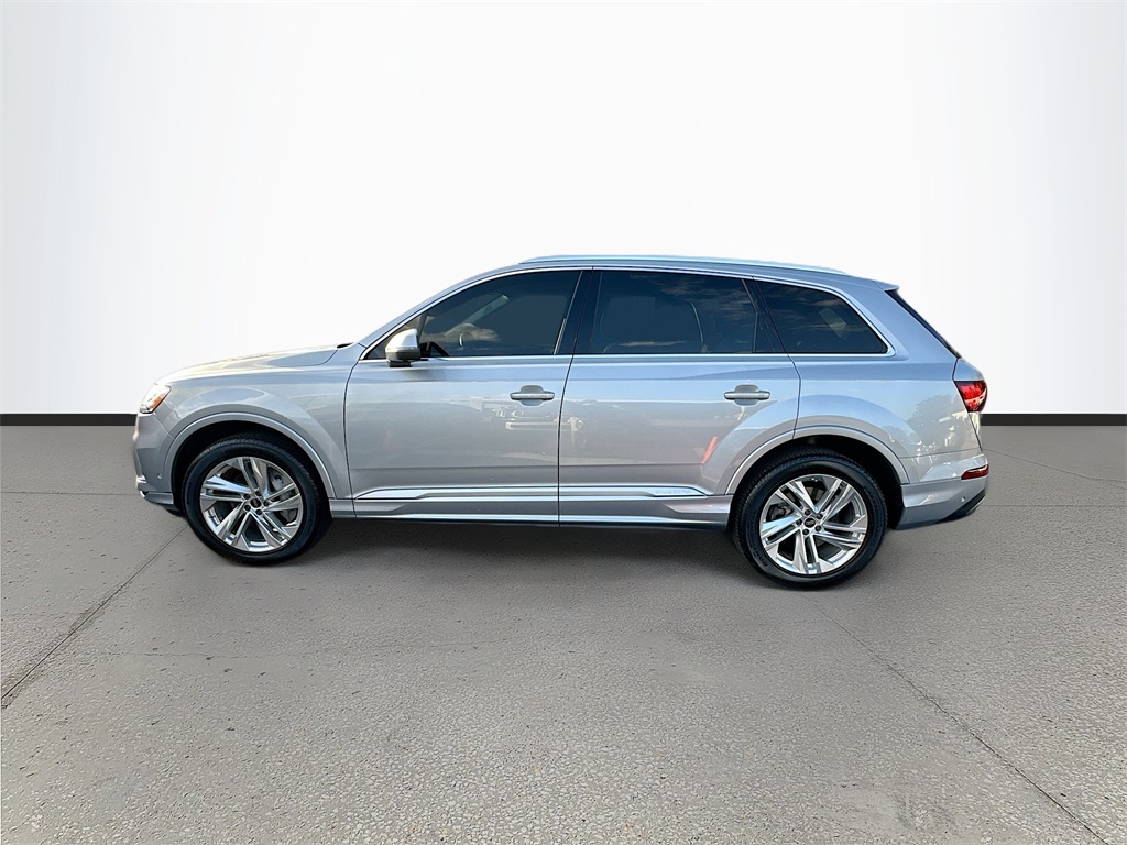 2022 Audi Q7 55 Premium Plus photo 4