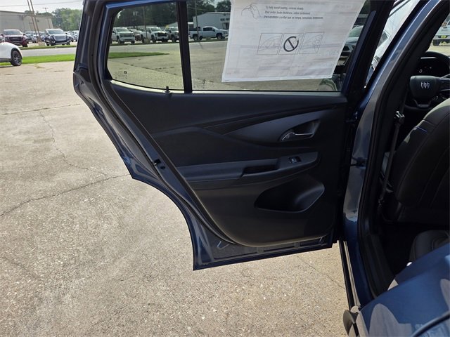 2025 Buick Envista ST photo 28