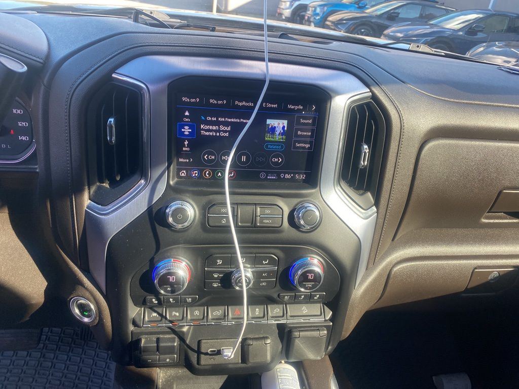 2020 Gmc Sierra 1500 SLT photo 8