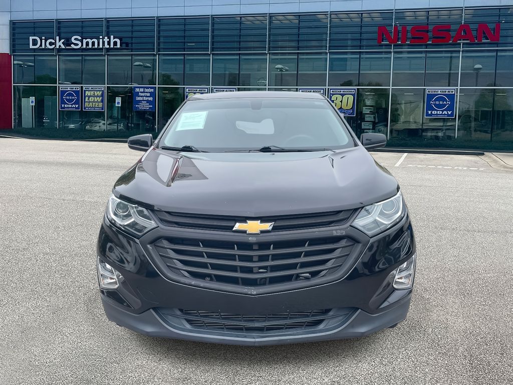 2018 Chevrolet Equinox LT photo 2