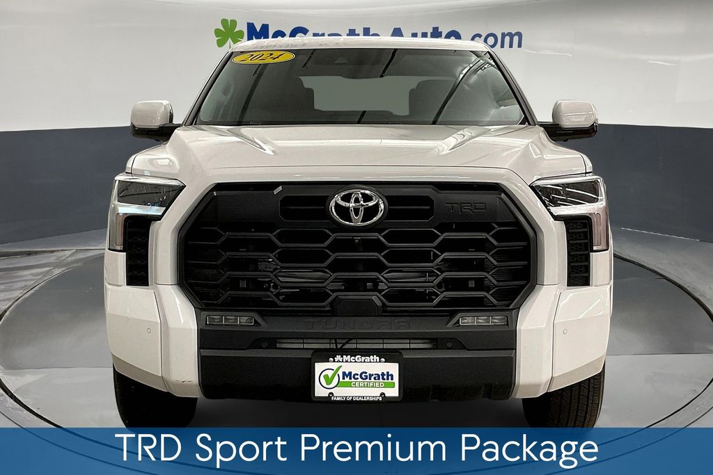 2024 Toyota Tundra SR5 photo 3