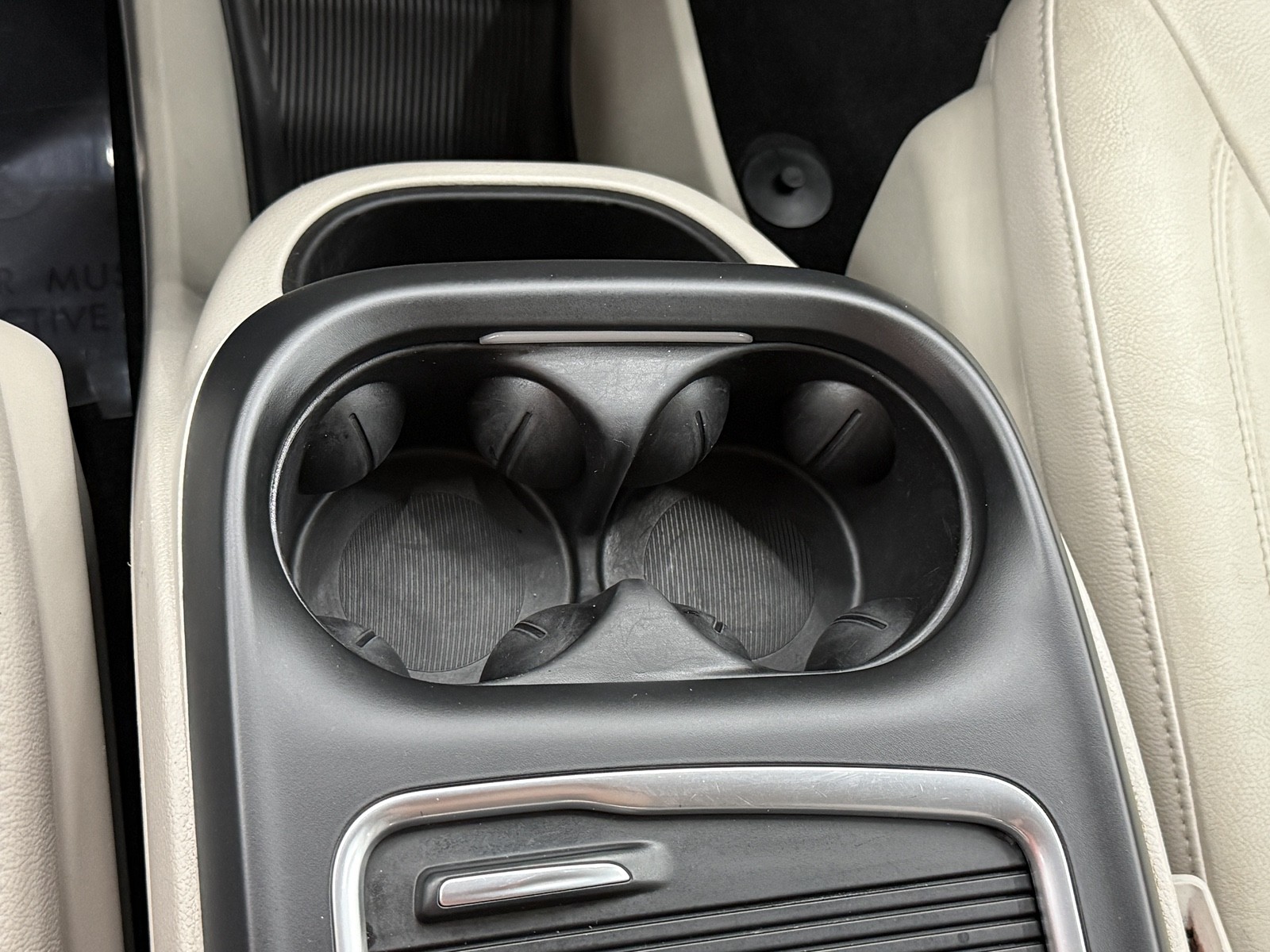 2021 Chrysler Pacifica Hybrid Touring L photo 39