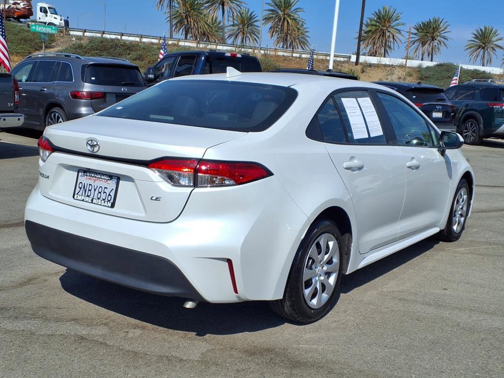 2024 Toyota Corolla LE photo 3