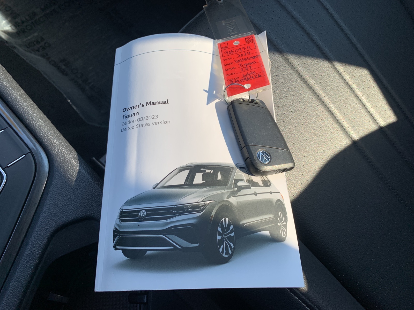 2024 Volkswagen Tiguan SE Wolfsburg Edition photo 24