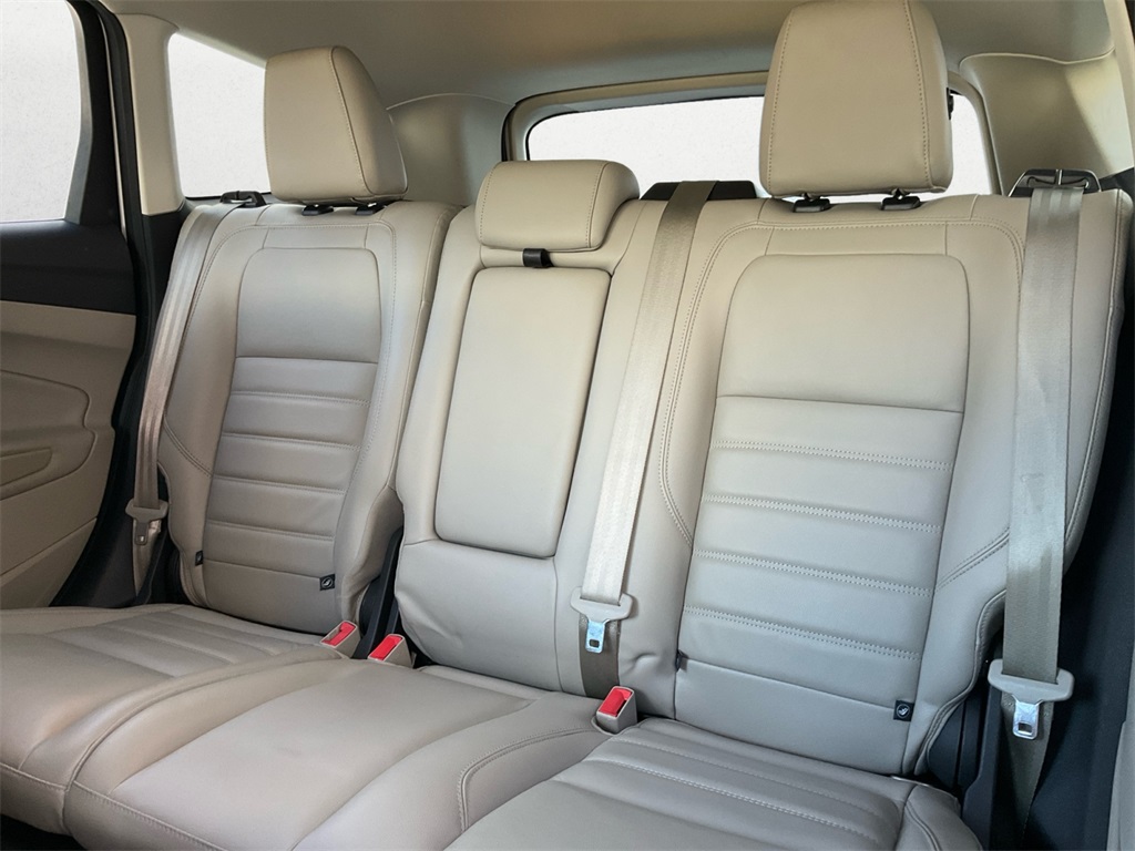 2017 Ford Escape Titanium photo 9