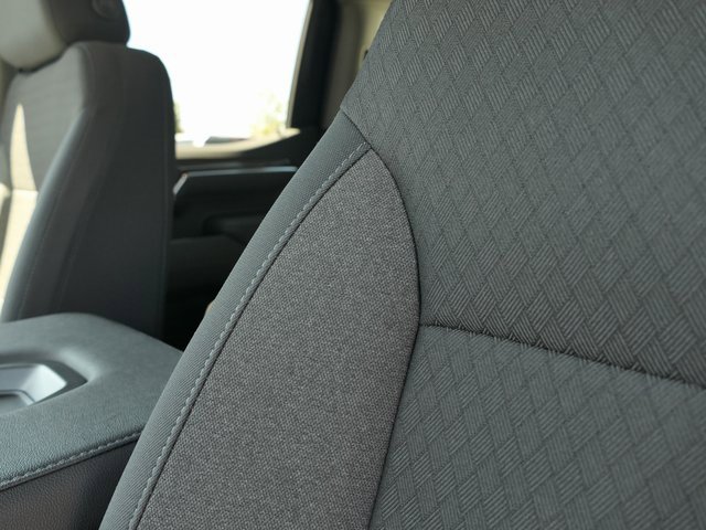 2025 Chevrolet Silverado 1500 LT photo 12
