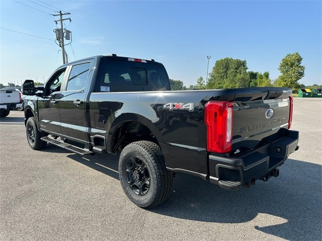 2026 Ford F-250 XL photo 3
