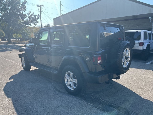 2018 Jeep Wrangler Unlimited Sport S photo 2