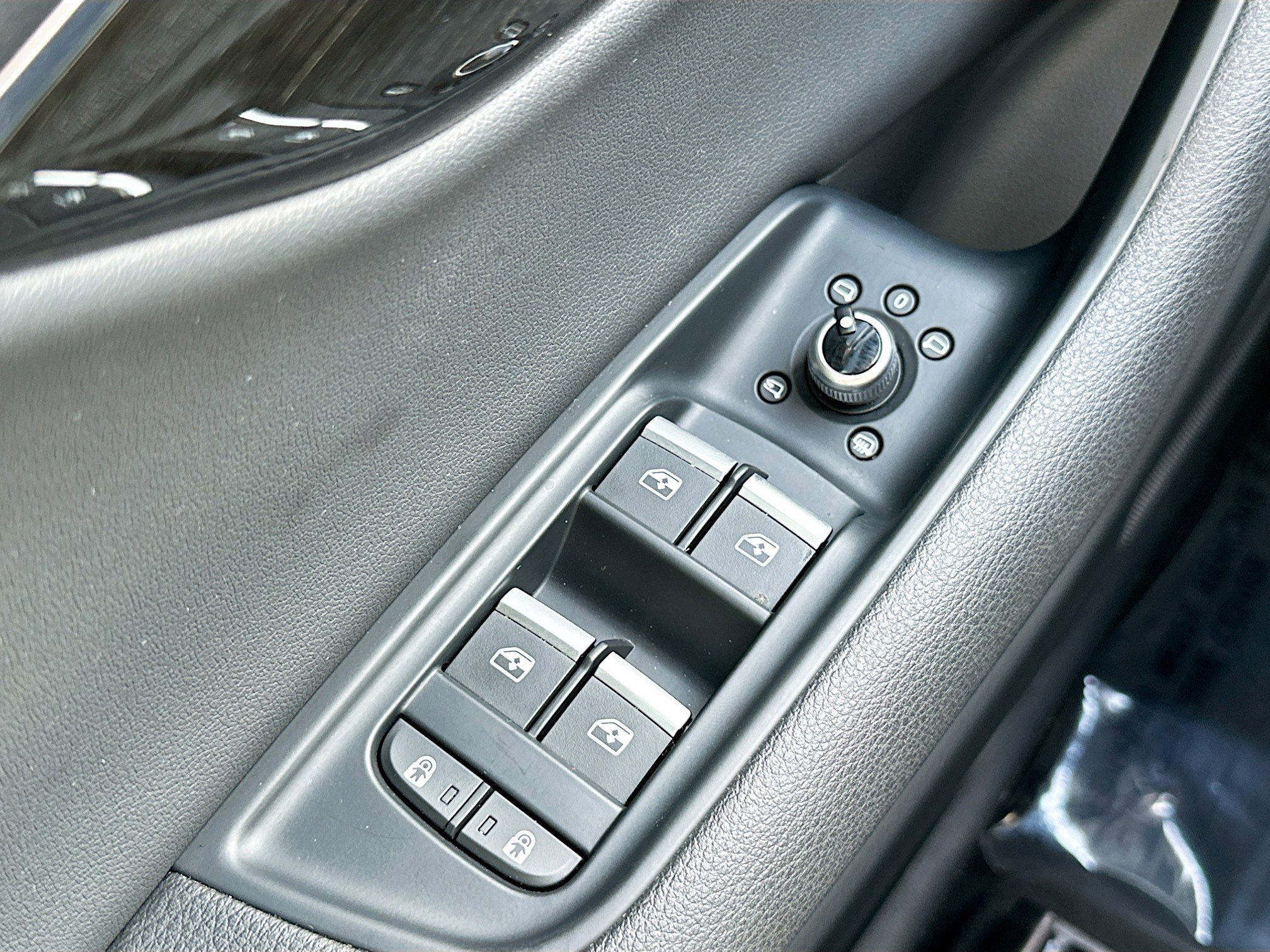 2023 Audi Q7 Premium photo 16