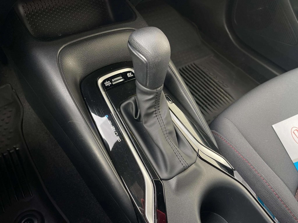 2024 Toyota Corolla Hybrid SE photo 12