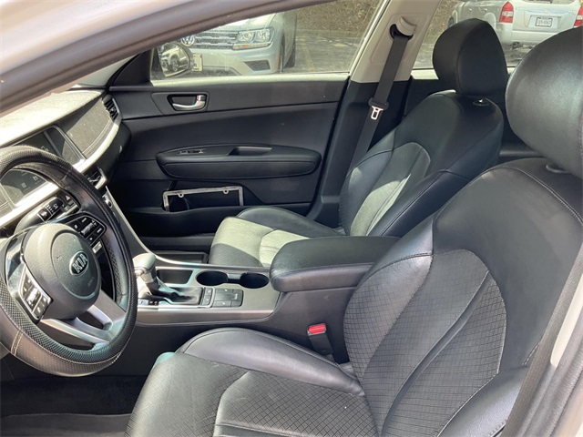 2020 Kia Optima SE photo 8