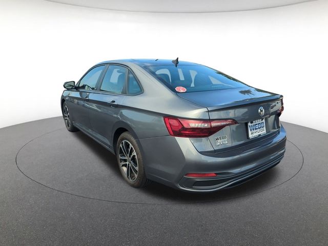 2023 Volkswagen Jetta 1.5T Sport photo 5