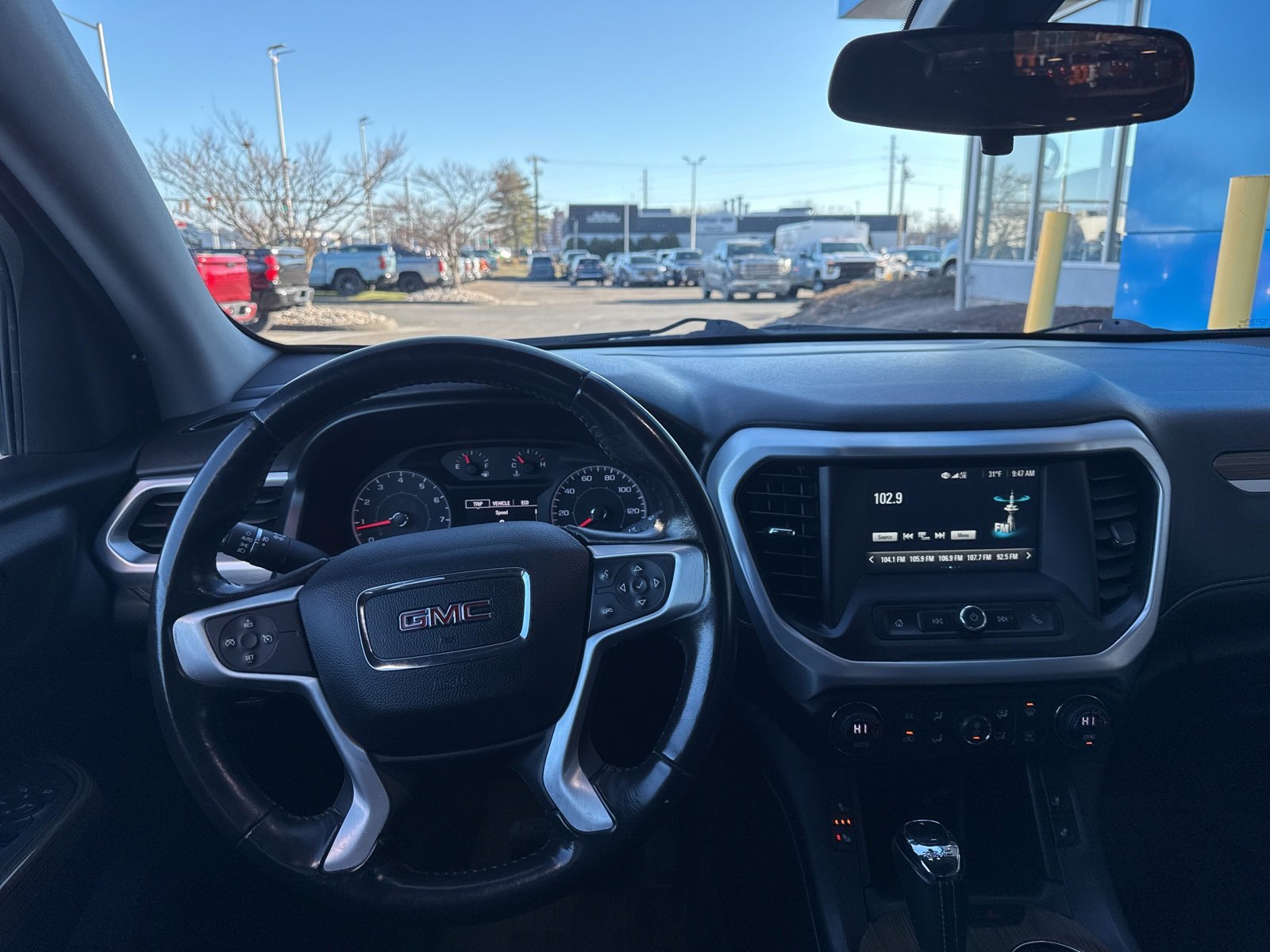 Used 2018 GMC Acadia SLE-2 with VIN 1GKKNSLS0JZ158665 for sale in East Hartford, CT