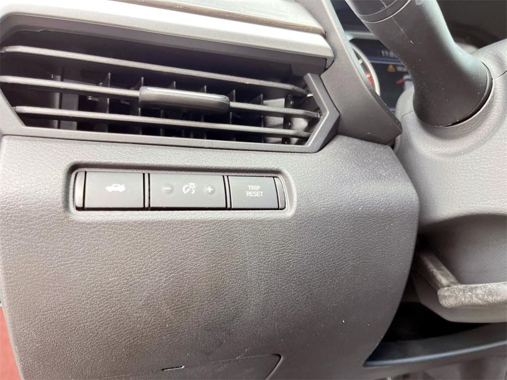 2025 Nissan Altima 2.5 SV photo 13