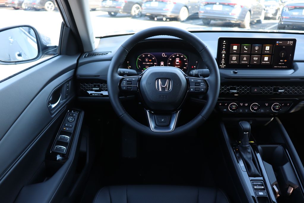 2025 Honda Accord Hybrid Touring photo 18