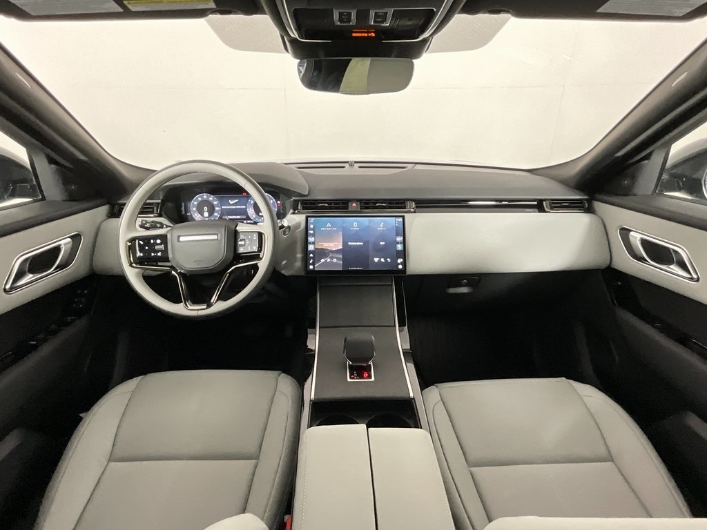 2026 Land Rover Range Rover Velar S photo 4