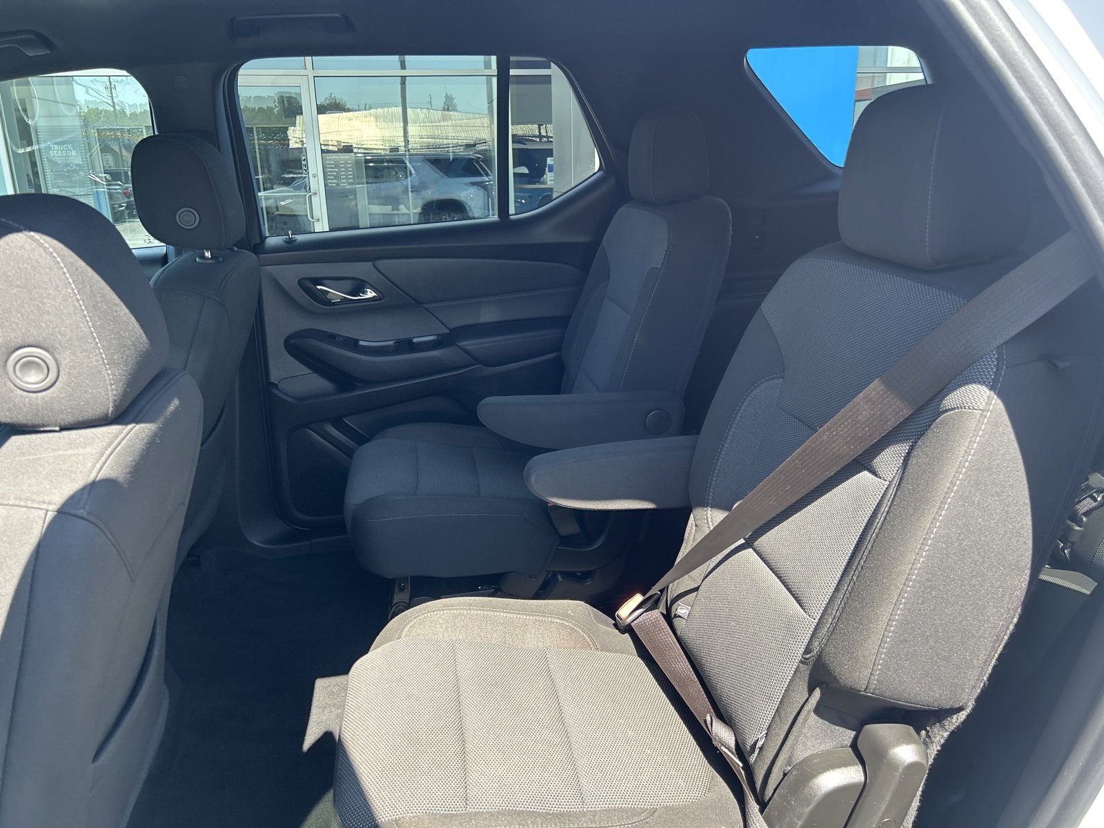 2023 Chevrolet Traverse Cloth photo 31