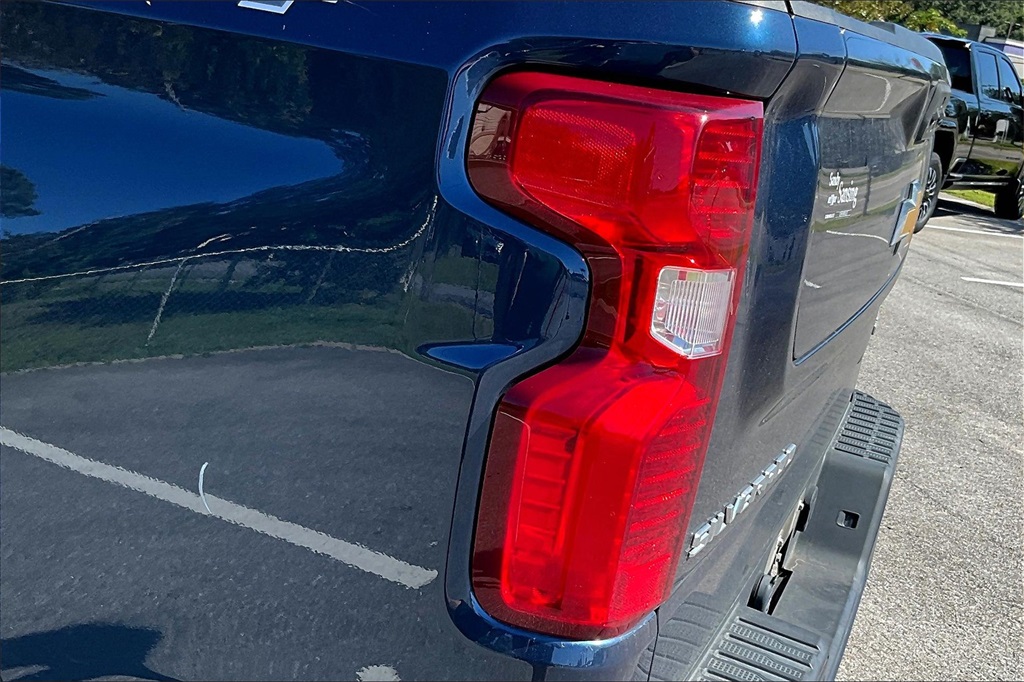 2022 Chevrolet Silverado 1500 Custom photo 23