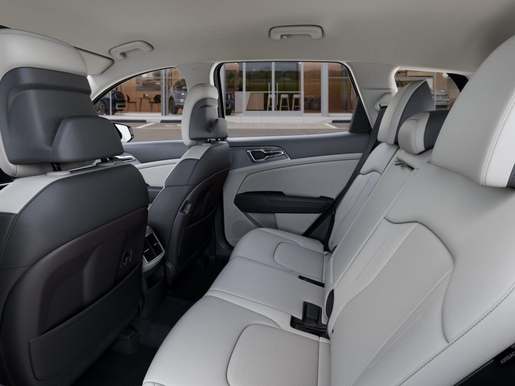 2026 Kia Sportage EX photo 17