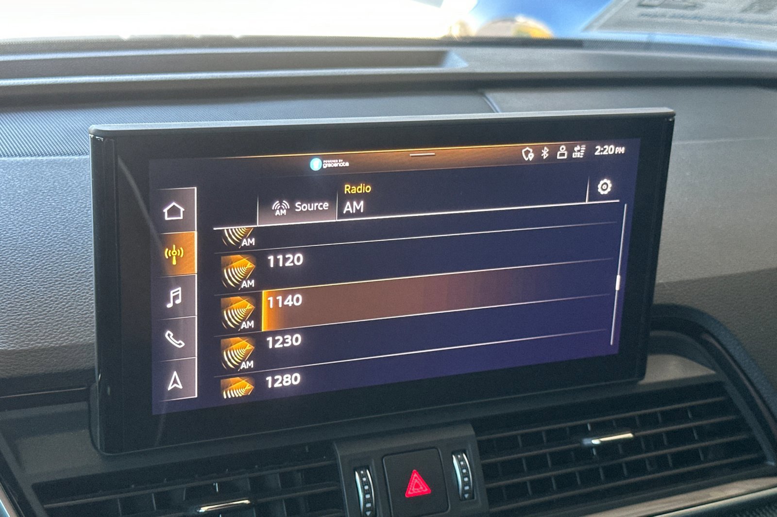 2022 Audi SQ5 Premium Plus photo 18