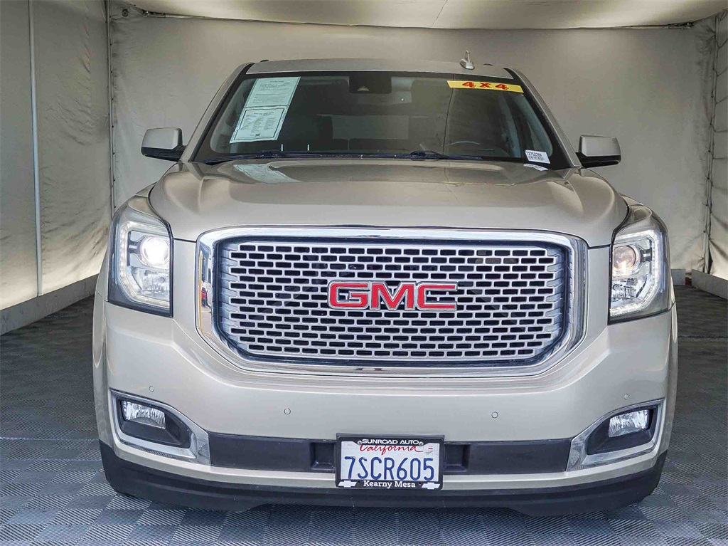 2016 Gmc Yukon Denali photo 2