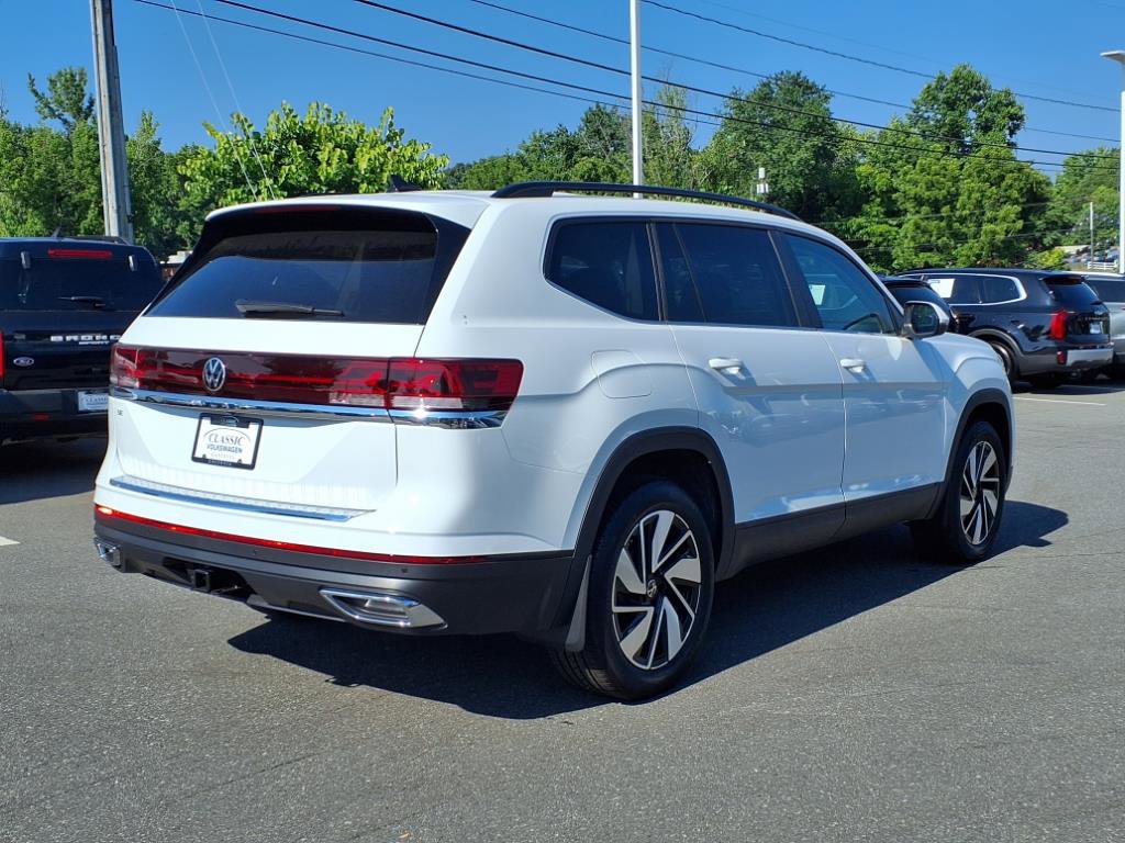 2025 Volkswagen Atlas SE Technology photo 18