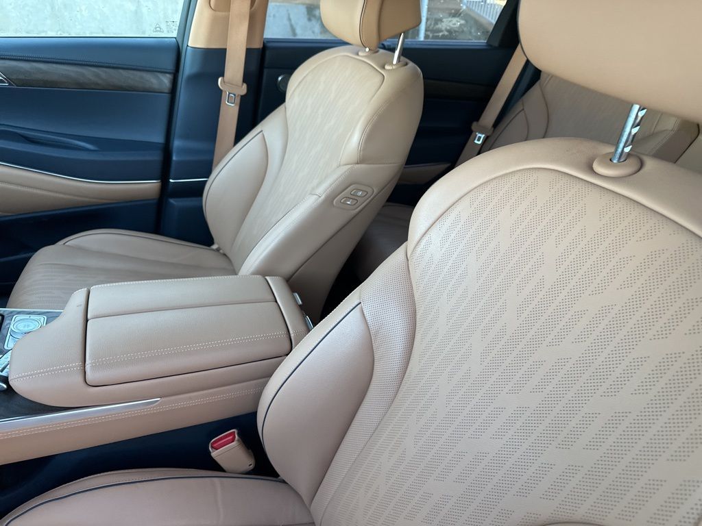 2022 Genesis GV80 Advanced 2.5T Prestige photo 2